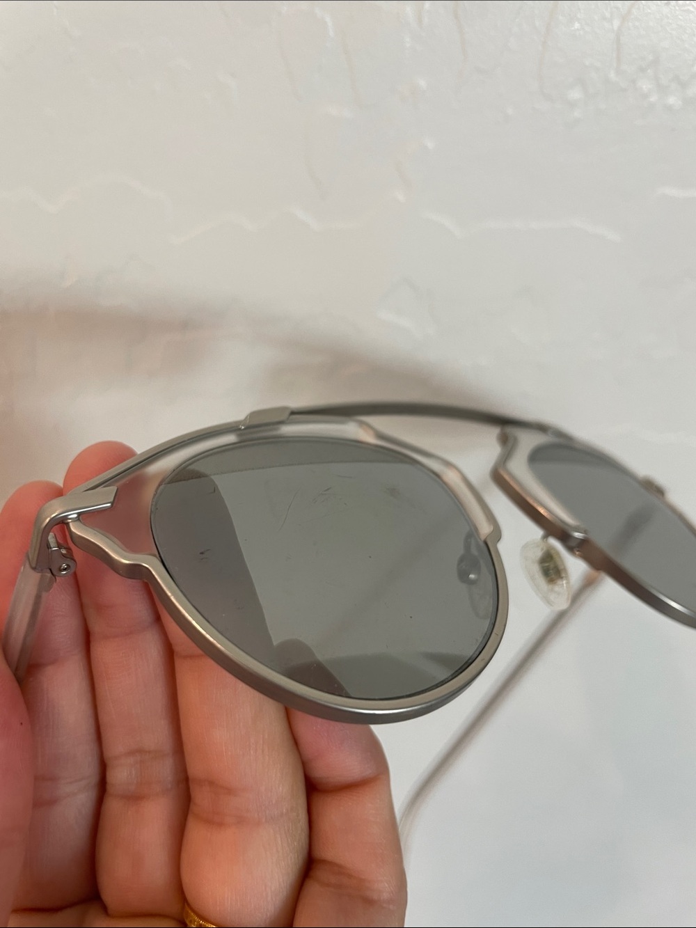 Dior sun glasses Silver - Picture 5 of 10